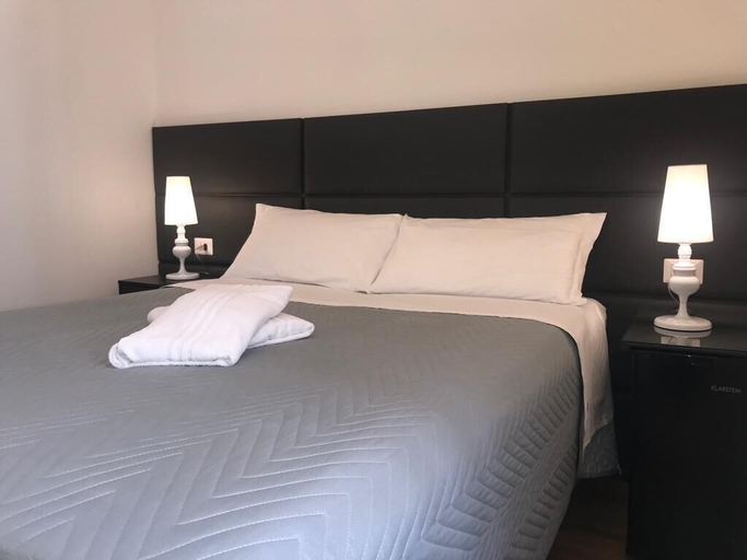 Bedroom 2, Motta Palace Apartments and Rooms, Catania