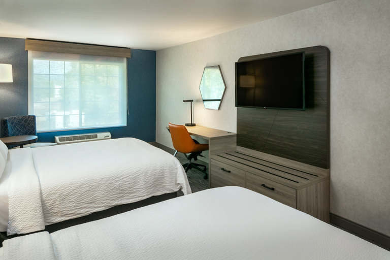 Bedroom 3, Holiday Inn Express CORVALLIS-ON THE RIVER by IHG, Benton