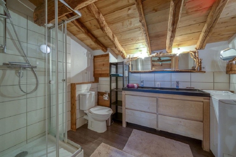 Bathroom, Gîte L'Échappée en Vercors, Isère