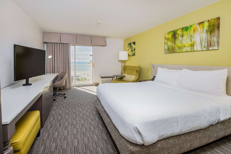 Bedroom 4, Hilton Garden Inn Orange Beach Beachfront, Baldwin