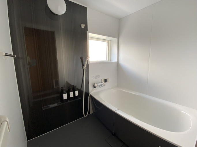 Bathroom 4, SUMITSUGU HOUSE East, Kumamoto