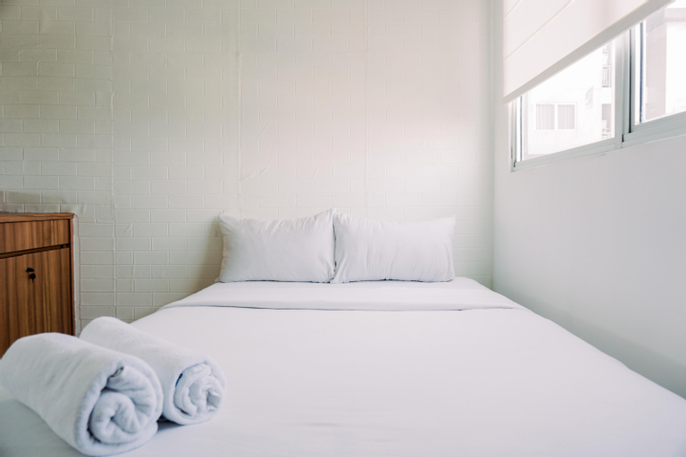 Bedroom 4, Homey and Comfort Stay 2BR Pakubuwono Terrace Apartment By Travelio, South Jakarta