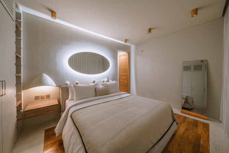 Bedroom 3, Vesna Townhouse: Minimalistic 2BR Pool Loft - Rice fields View, Badung