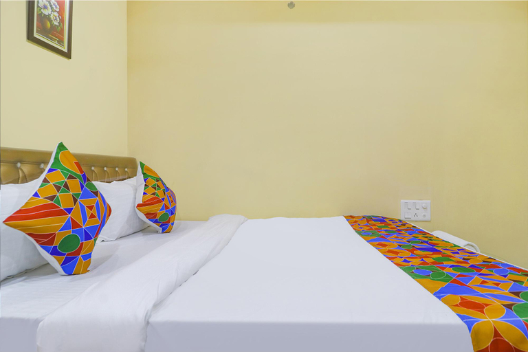Bedroom 3, FabHotel Fortune Grand - Nr Lakdikapul Metro Station, Hyderabad