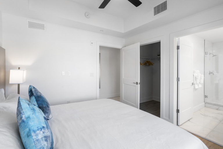 Bedroom 3, Ocean Club Treasure Island Hotel, Pinellas
