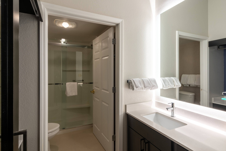 Bathroom 3, Residence Inn Charleston Airport, Charleston
