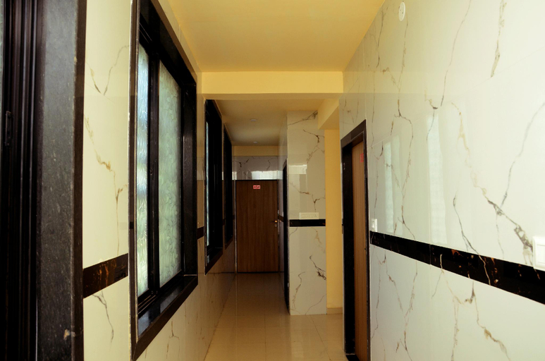 Others 4, Hotel new delhi darbar executive, Jalgaon