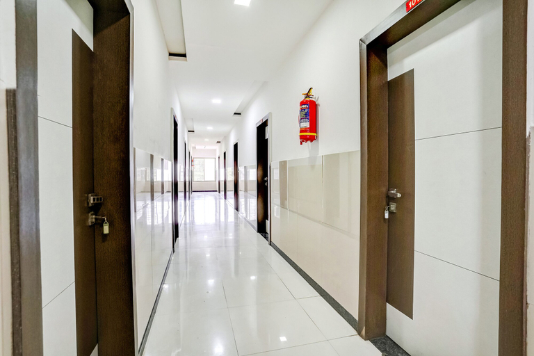 Others 5, Fabexpress Sai Lodging, Nashik