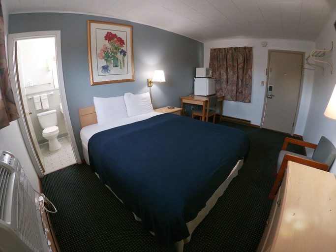 Bedroom 4, Budget Inn Clearfield, Clearfield