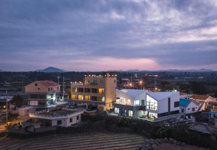 Others 5, Jeju Begin Again Pension (new construction in 18), Jeju