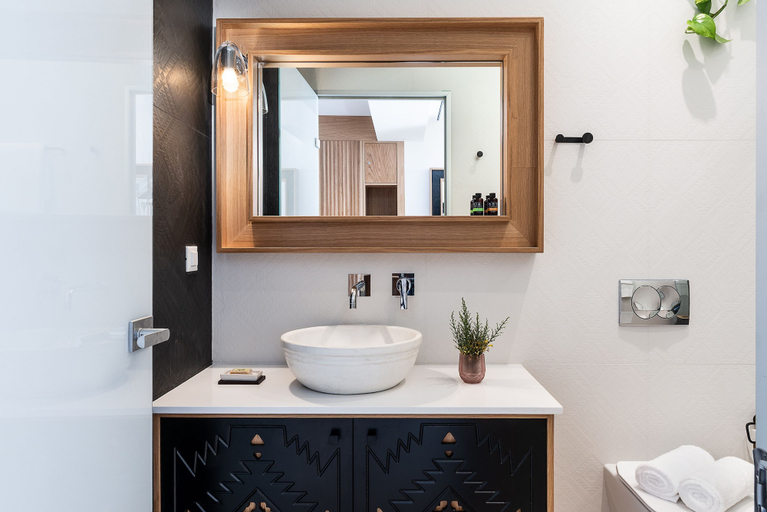 Bathroom 4, Blue Island Luxury Apartment, Crete