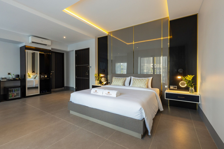 Others 3, Munich Hotel, Sihanoukville