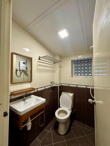 Bathroom 4, Hotel Arba, Kuala Lumpur
