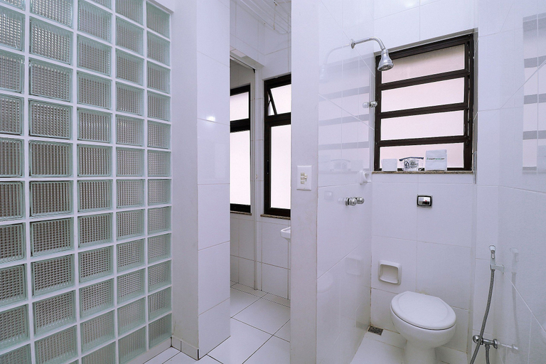 Bathroom 4, Rio Spot Apartment T011, Rio de Janeiro