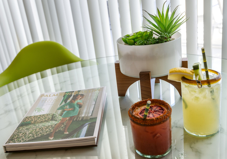 Food & Drinks 4, The Three Fifty Hotel, Riverside