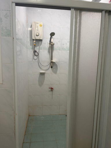 Bathroom 4, Bang Pu Recreation Center, Samut Prakan, Muang Samut Prakan