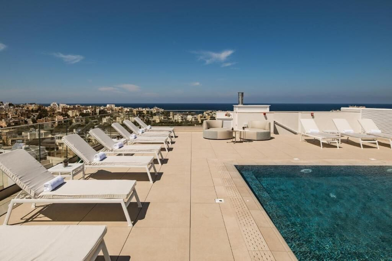 Sport & Beauty 2, AC Hotel By Marriott St. Julian's