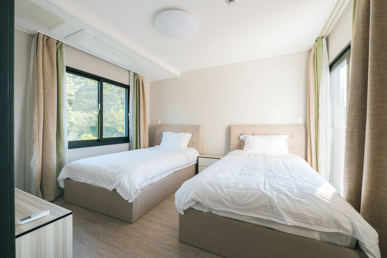 Bedroom 3, Kylin Villa Resort Jeju, Seogwipo