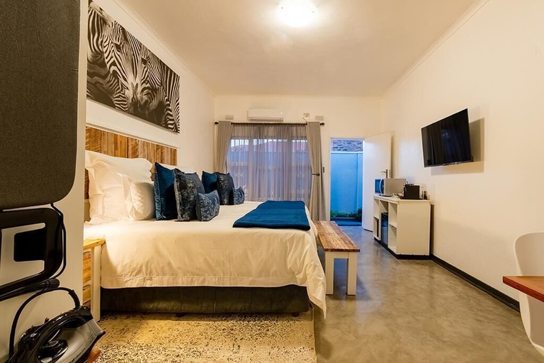 Bedroom 2, Liam Victoria Falls, Hwange