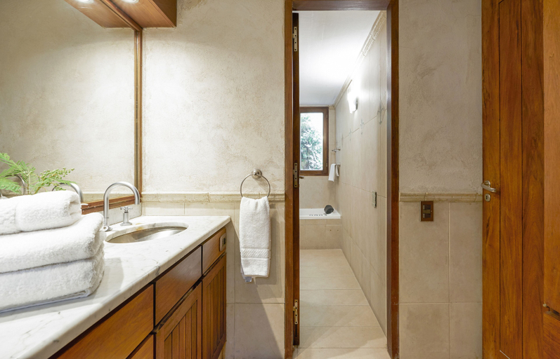 Bathroom 4, Posada del huerto by Vilvey Turismo, Luján de Cuyo