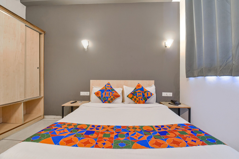 Bedroom 2, Fabhotel Kaviya, Ahmadabad