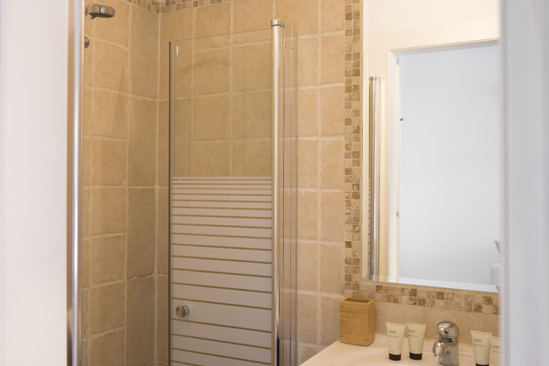 Bathroom 5, YARKON - By Beach Apartments TLV