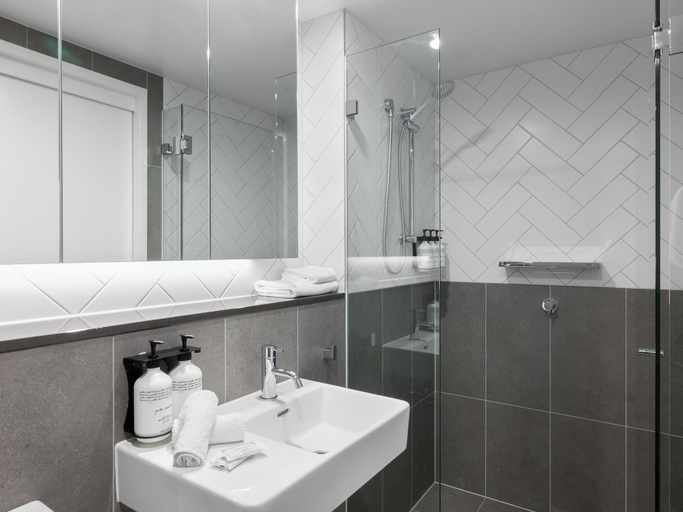 Bathroom 4, Rambla @ South City SQ, Brisbane