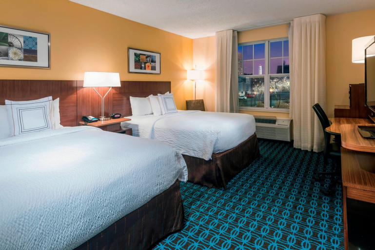 Bedroom 3, Fairfield Inn Kansas City Downtown/Union Hill by Marriott, Jackson