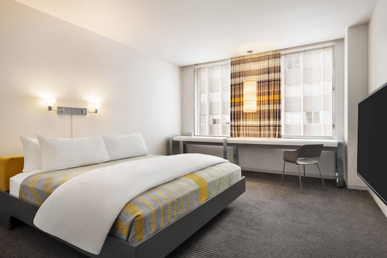 Bedroom 3, The Delphi Hotel, Los Angeles