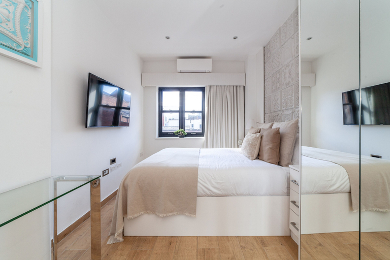 Bedroom 2, The Ravenscourt Park Collection, London