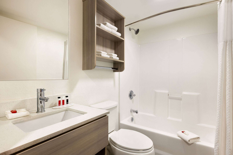 Bathroom 5, Microtel Inn & Suites by Wyndham Raleigh, Wake