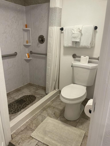 Bathroom 2, Castle Rock, Coconino