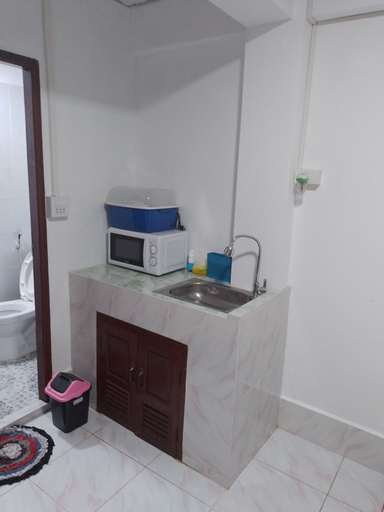 Bathroom 4, Ban Saylomleng Residence, Vientiane