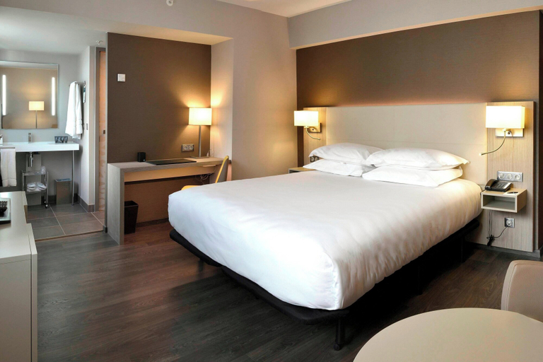 Bedroom 3, Ac By Marriott Marseille Prado Velodrome, Bouches-du-Rhône