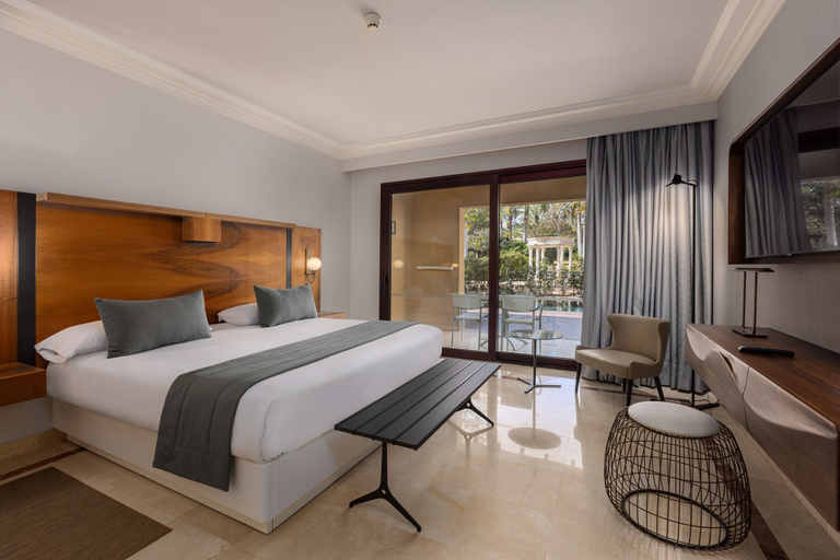 Bedroom 3, Unique Club at Lopesan Costa Meloneras Resort, Las Palmas