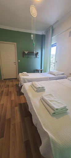Bedroom 2, Mavi Kuş, Ayvacık