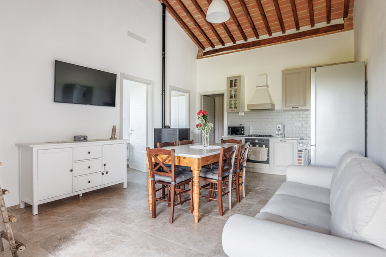 Others 5, Nilde, Udine