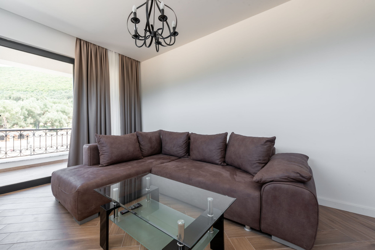 Others 5, Carolea Villas