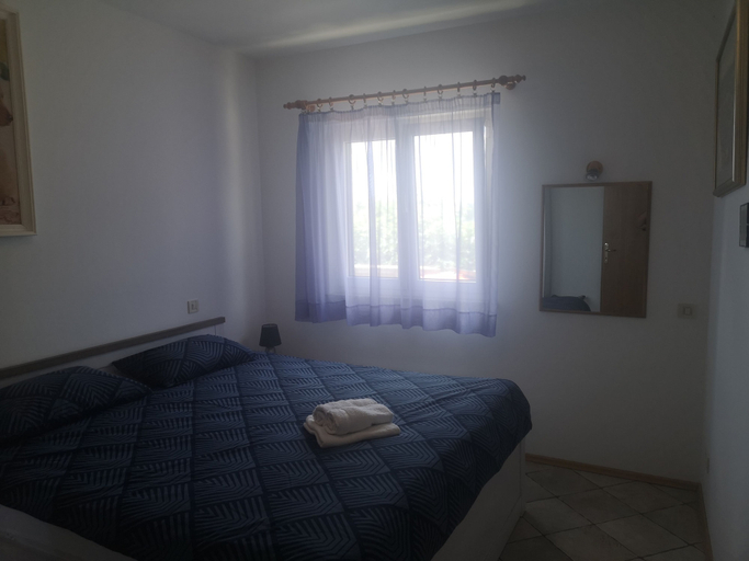 Bedroom 2, Moja Ane, Ražanac