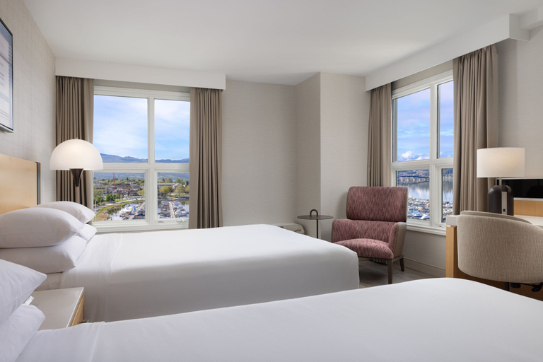 Bedroom 3, Delta Hotels by Marriott Grand Okanagan Resort, Central Okanagan