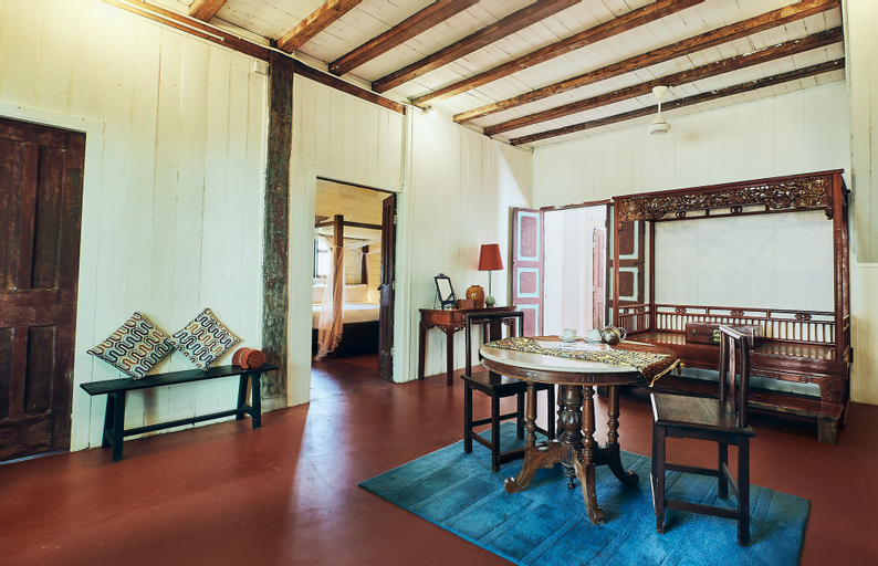 Dining Room 4