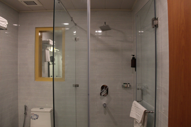Bathroom 5, Seven Suites Thimphu, Chang