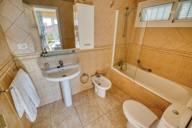 Bathroom 4, Ona Sueño Azul, Santa Cruz de Tenerife