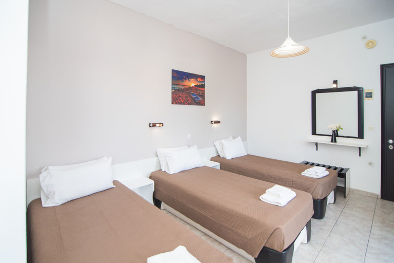 Bedroom 4, Saint Peter Bay Aparthotel by Konnect, Ionian Islands
