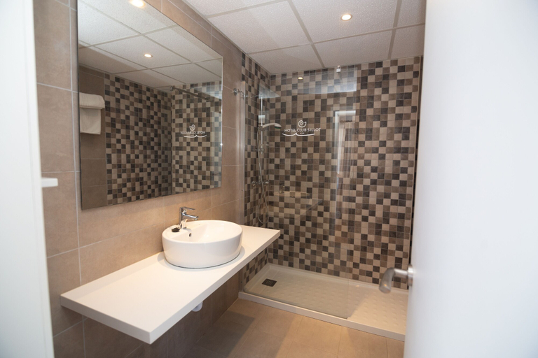 Bathroom 4, Hotel Club S'illot, Baleares