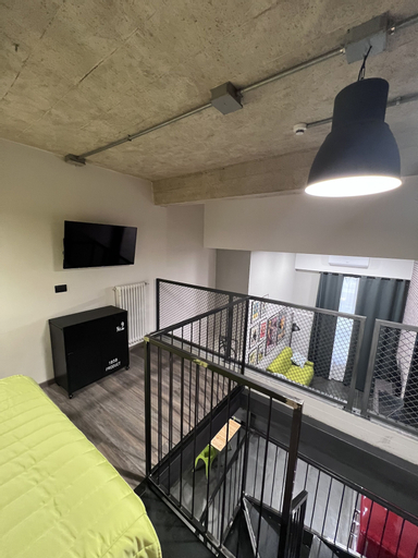 Bedroom 26