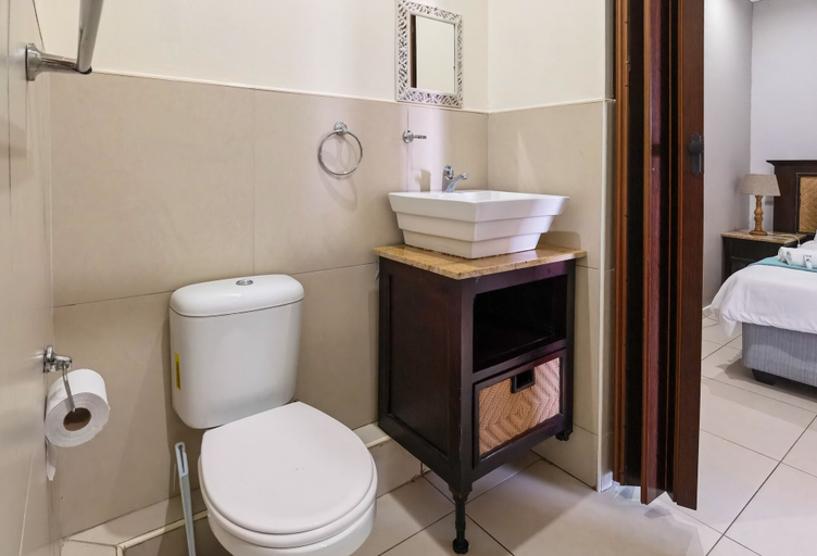Bathroom 4, Ballito Bay holiday Apartment, iLembe