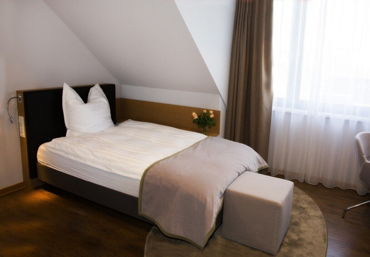 Bedroom 4, Hotel am Markt, Oberbergischer Kreis