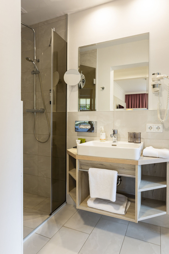 Bathroom 5, Boutiquehotel Bergvilla, Feldkirch