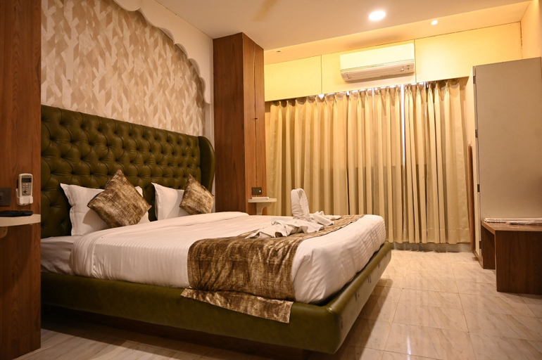 Bedroom 3, The Shah Imperial, Gwalior